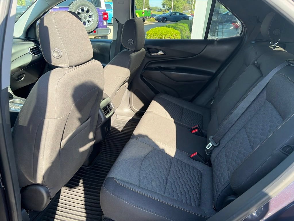 Used 2019 Chevrolet Equinox LT FWD image 16