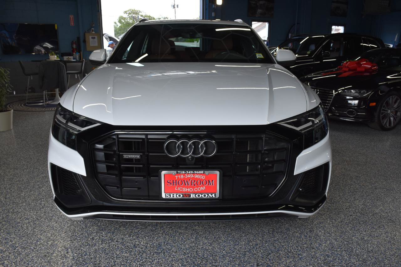 Used 2021 Audi Q8 Premium Plus AWD/4WD image 12