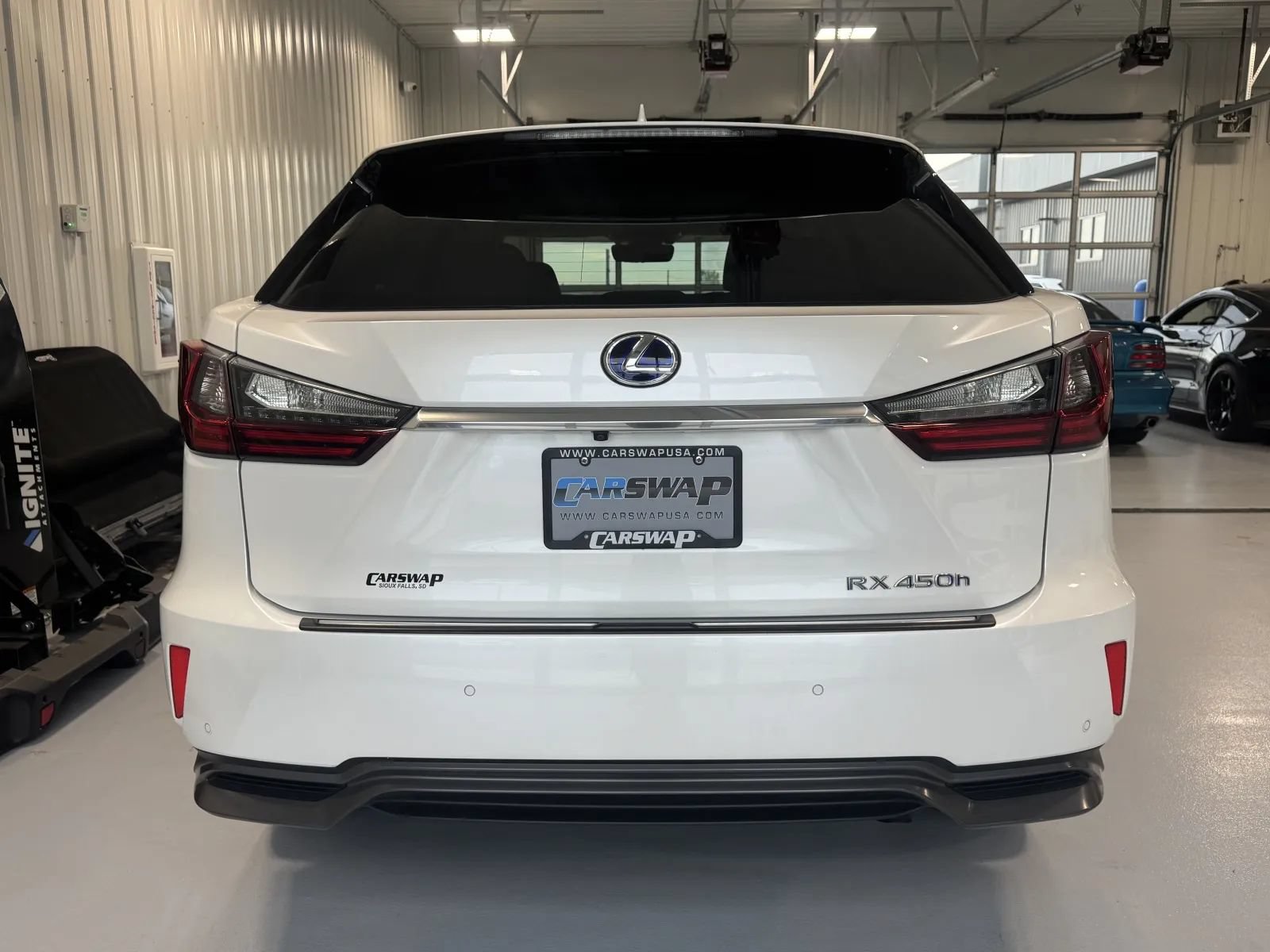 Used 2018 Lexus RX 450h AWD w/ Luxury Package image 5