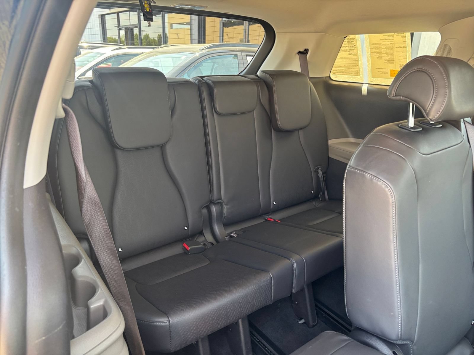 Used 2026 Kia Carnival FWD image 26