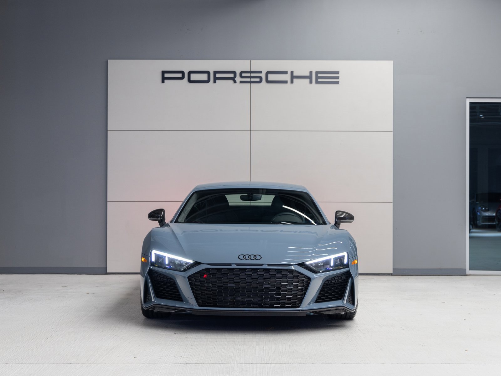 Used 2020 Audi R8 V10 performance image 10