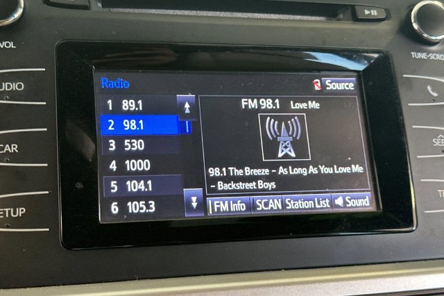 Certified 2019 Toyota Highlander LE FWD image 24