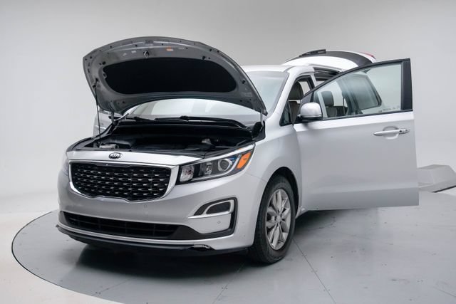 Used 2020 Kia Sedona EX FWD image 17