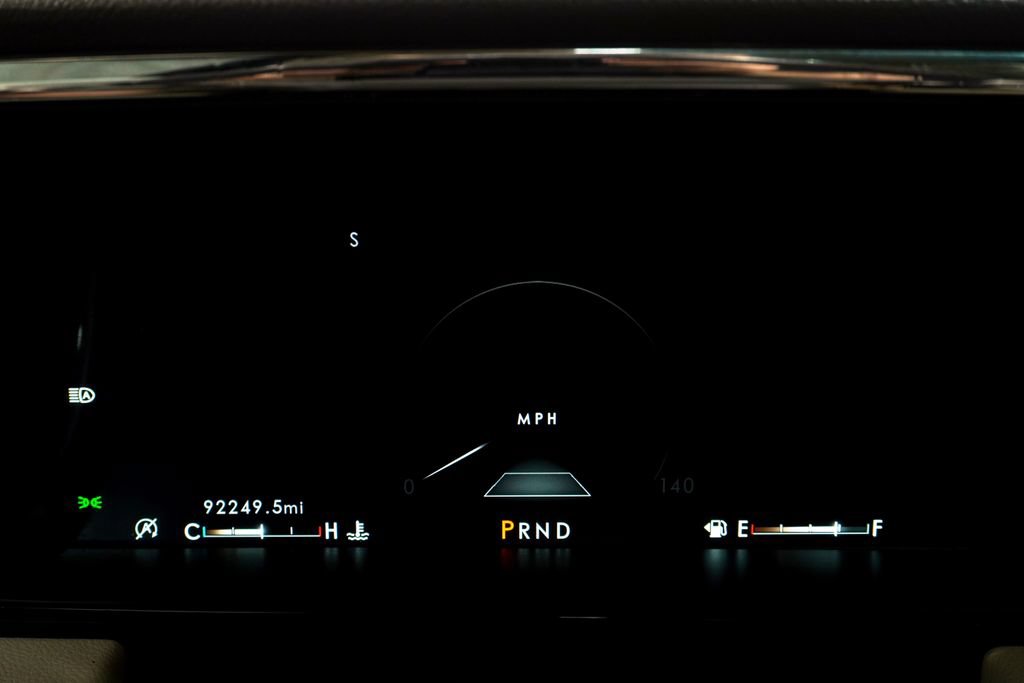 Used 2019 Lincoln Navigator L Reserve AWD/4WD image 36