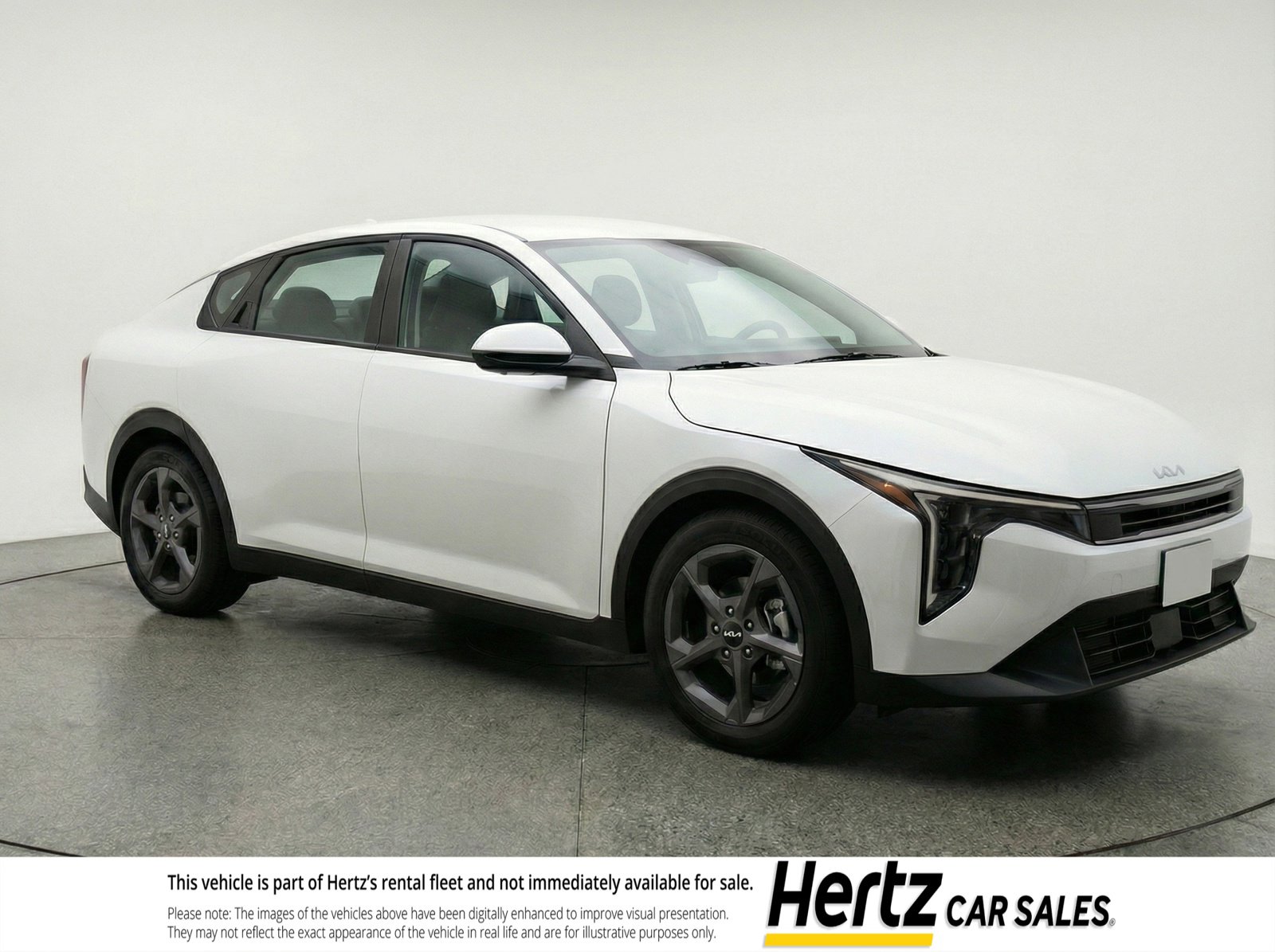 Used 2025 Kia K4 LXS image 1