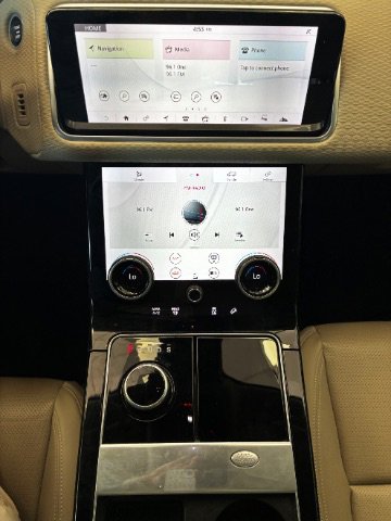 Used 2020 Land Rover Range Rover Velar S image 24