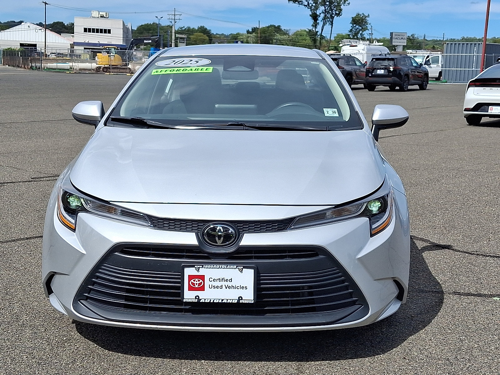 Certified 2025 Toyota Corolla LE FWD image 2