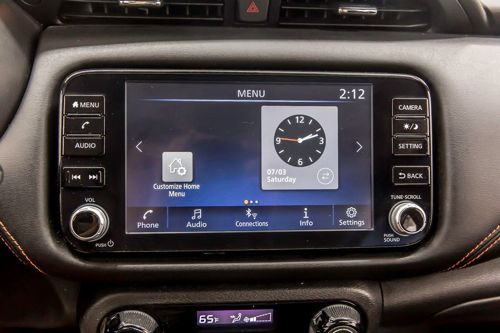 Used 2023 Nissan Kicks SR image 21