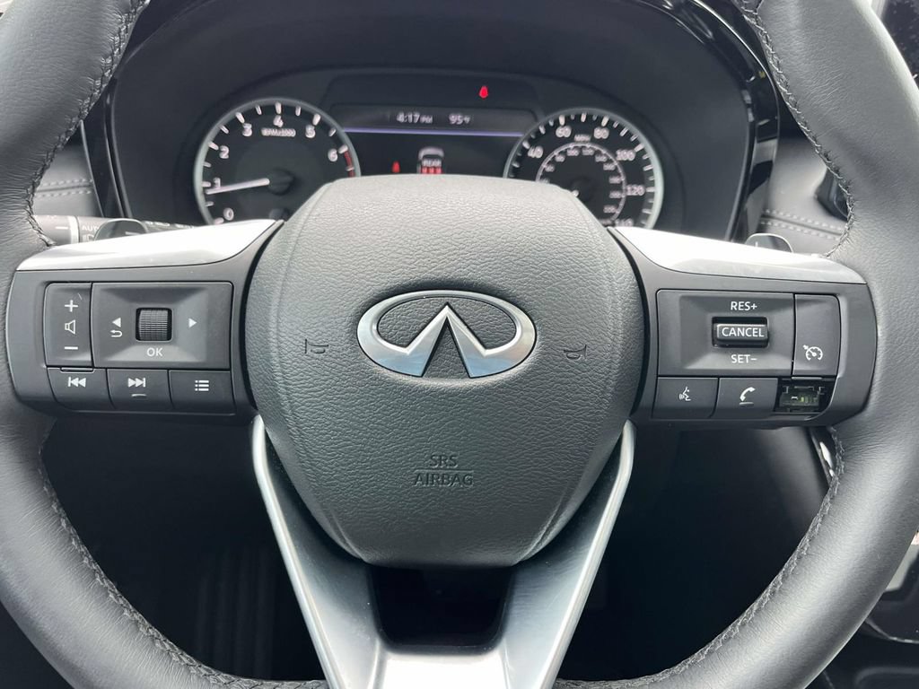 Used 2025 INFINITI QX60 Pure w/ Cargo Package FWD image 21