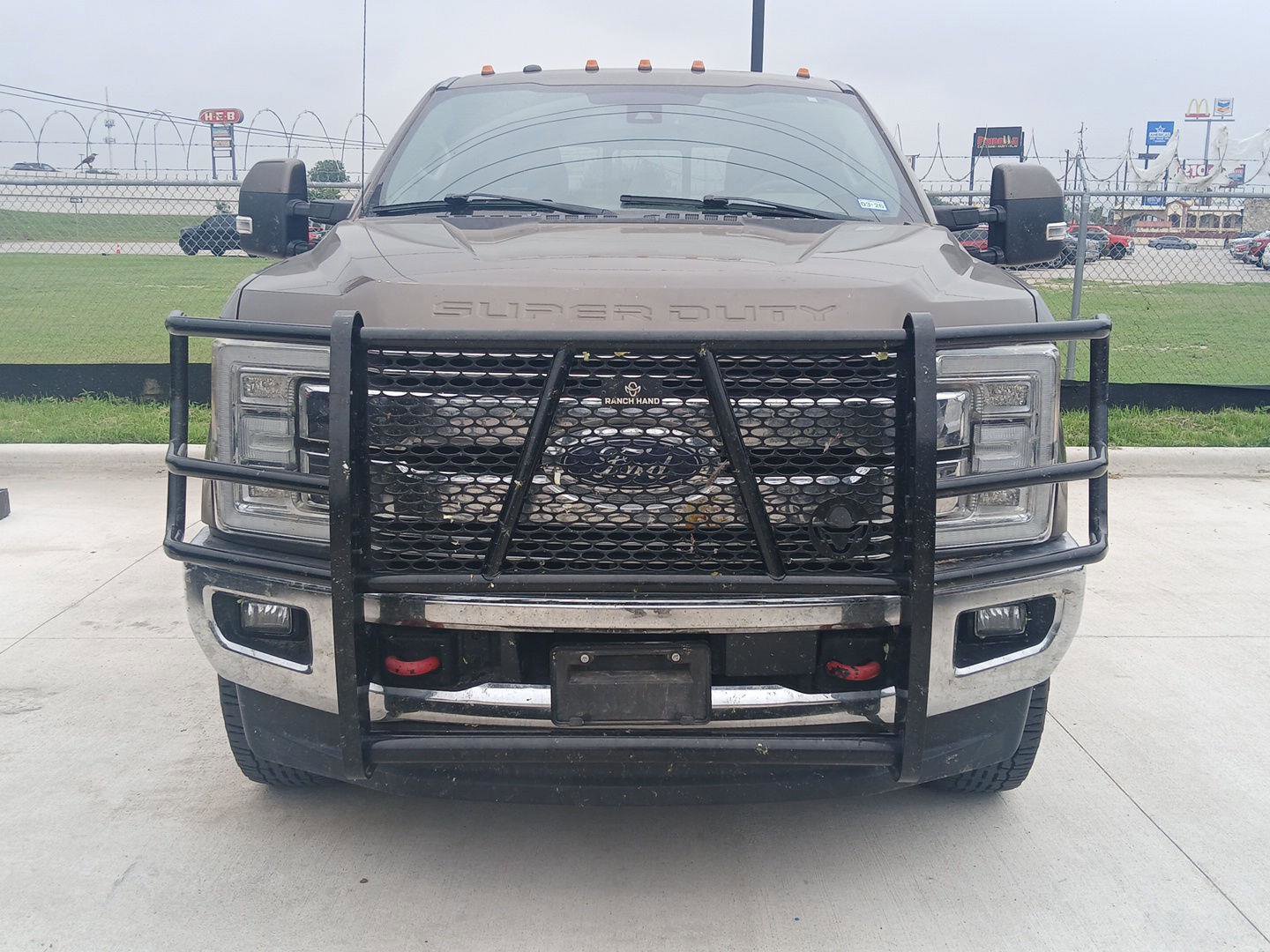 Used 2017 Ford F250 Lariat w/ Lariat Ultimate Package AWD/4WD image 4