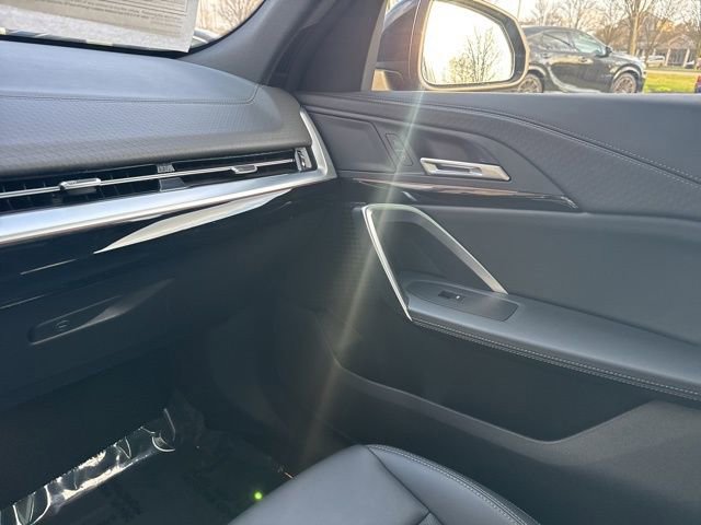Used 2025 BMW X2 xDrive28i image 28
