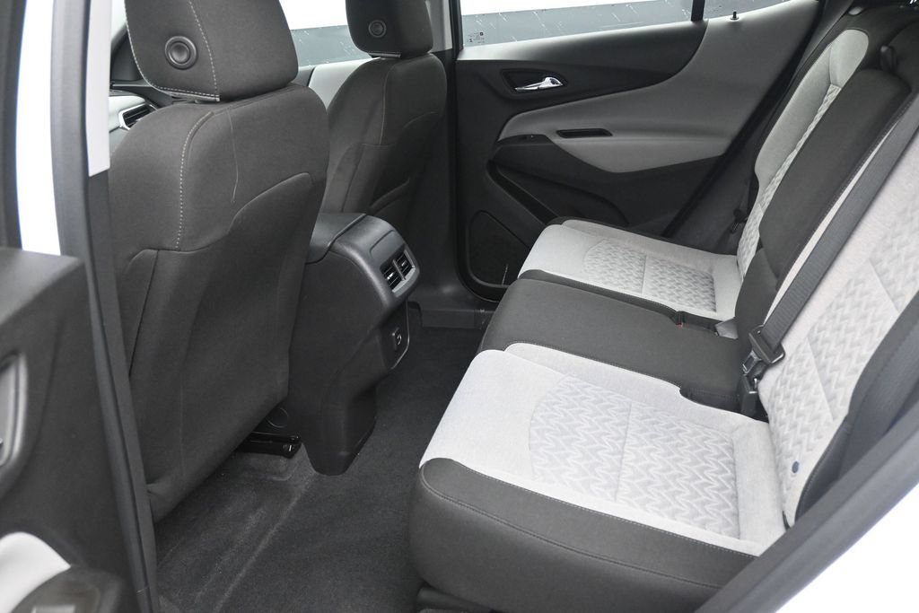 Used 2024 Chevrolet Equinox LS w/ Sport Edition FWD image 14