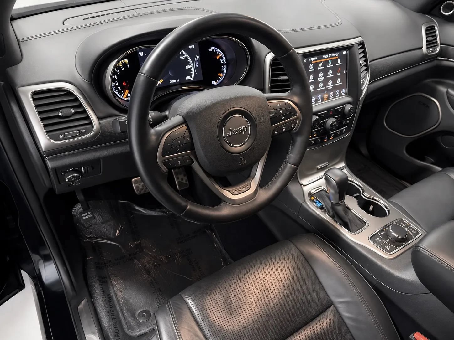 Used 2018 Jeep Grand Cherokee High Altitude AWD/4WD image 9