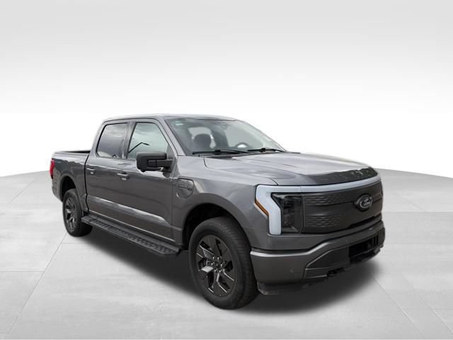 Used 2023 Ford F150 Lightning XLT w/ Equipment Group 312A High AWD/4WD image 22
