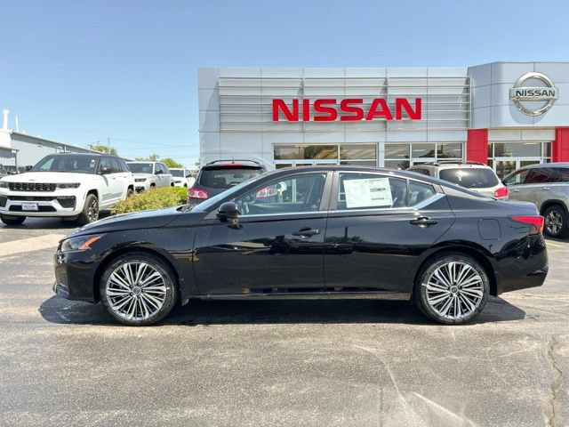 New 2026 Nissan Altima 2.5 SV w/ SV Premium Package AWD/4WD image 2