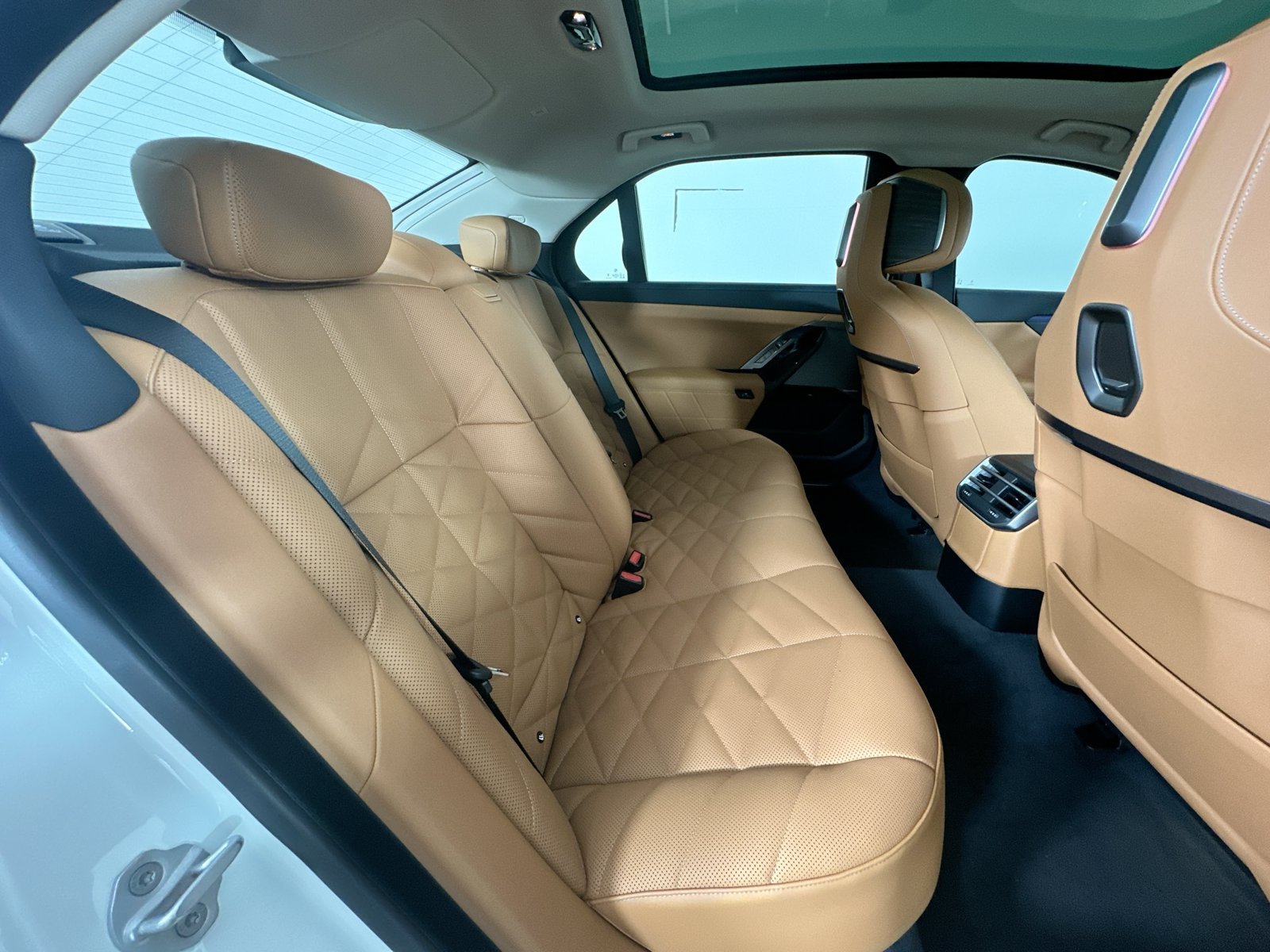 New 2027 BMW 740i xDrive AWD/4WD image 41