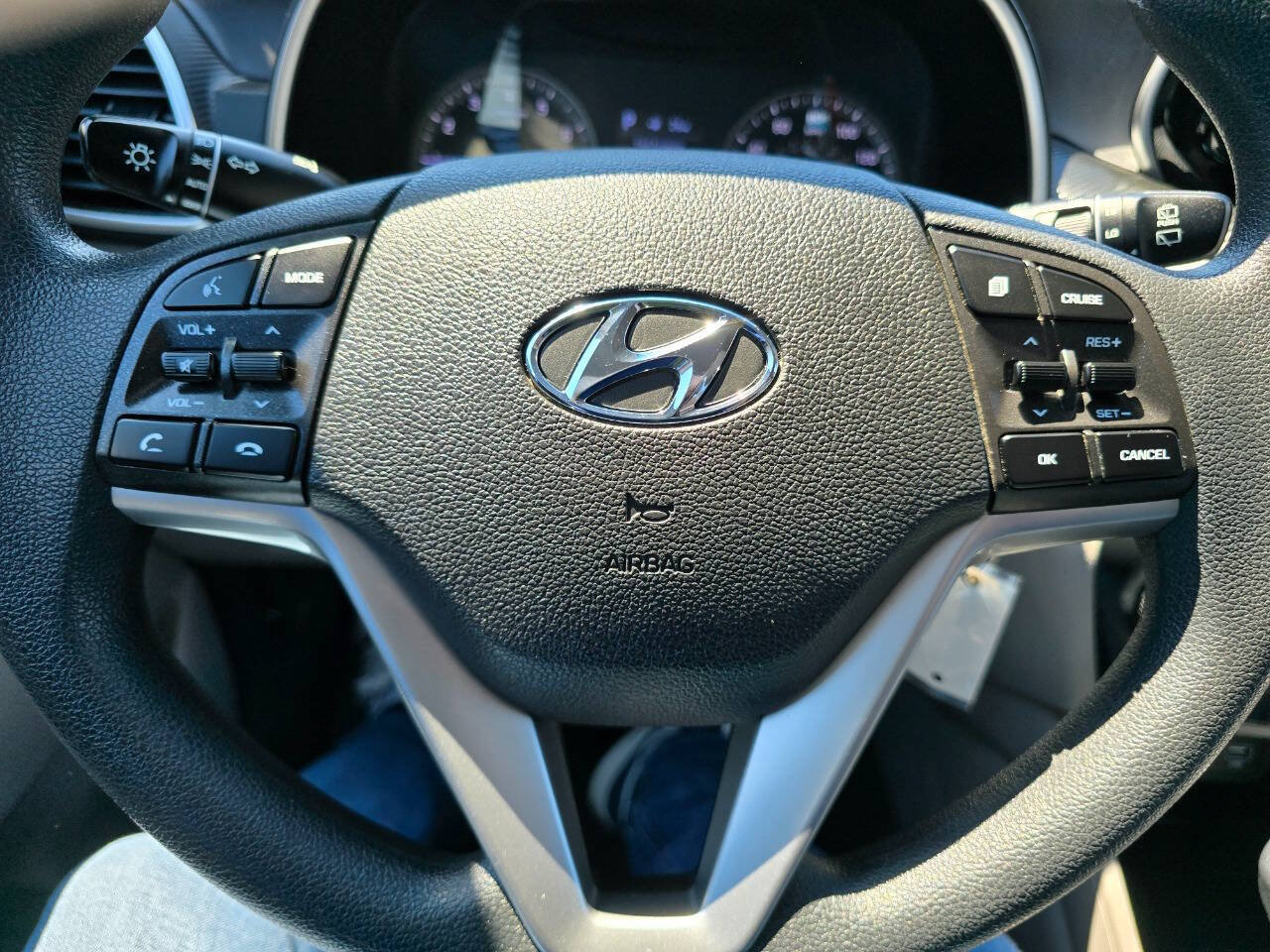 Used 2019 Hyundai Tucson SE AWD/4WD image 16