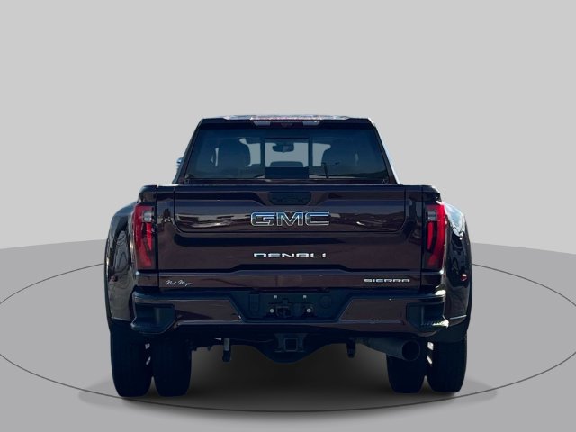 Used 2024 GMC Sierra 3500 Denali Ultimate AWD/4WD image 4