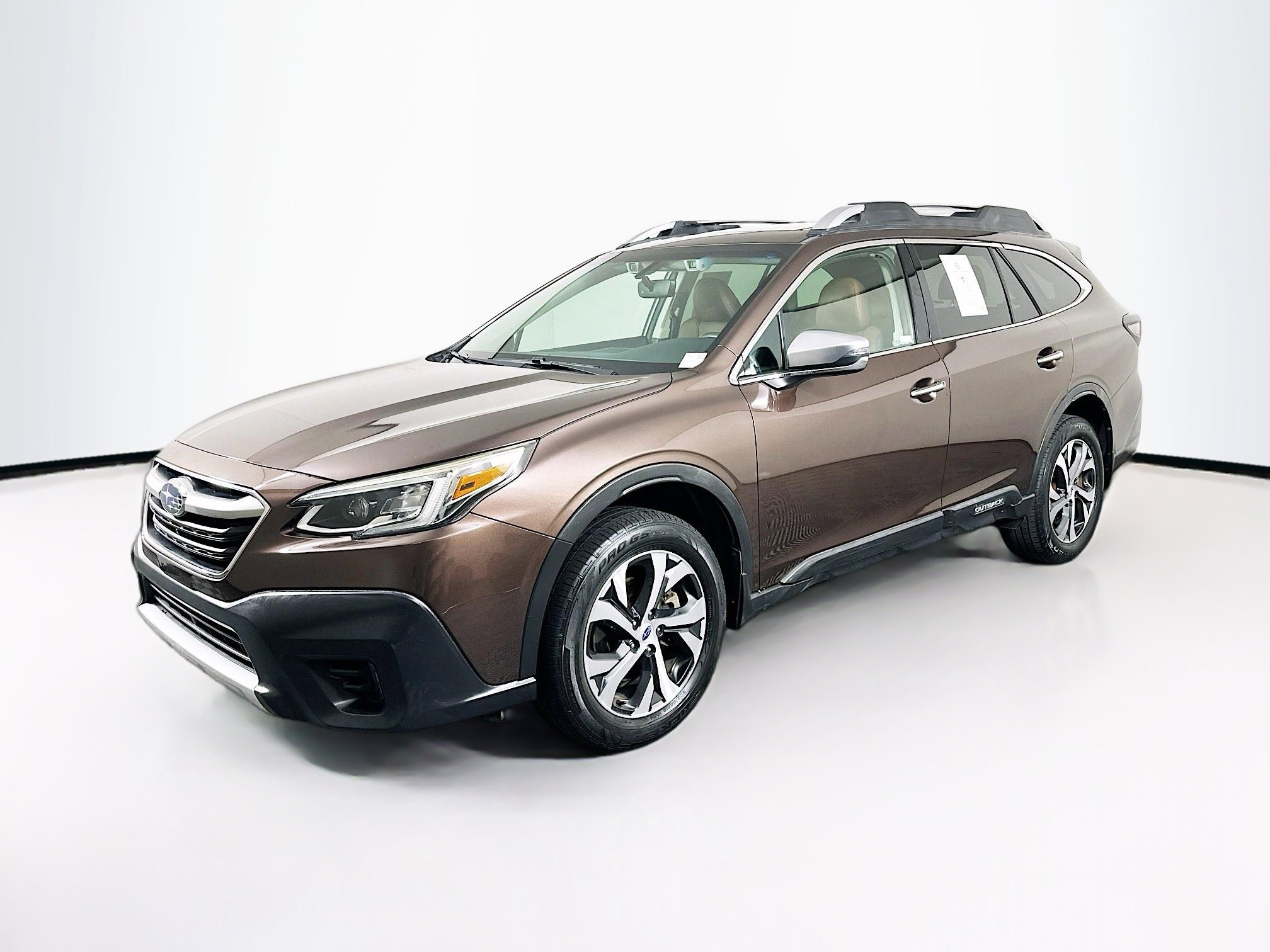 Used 2020 Subaru Outback Touring XT AWD/4WD image 3