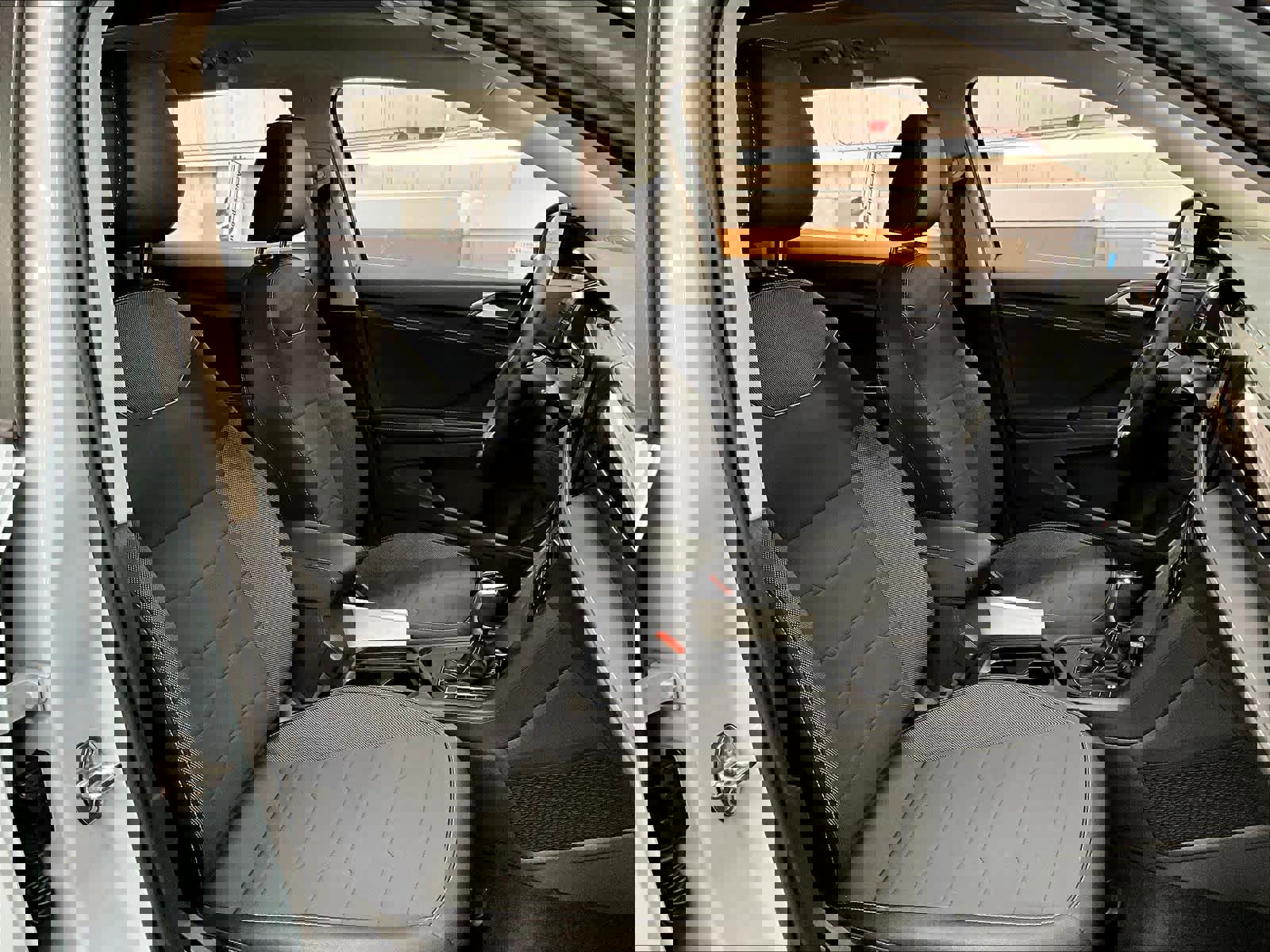 New 2026 Volkswagen Taos SE image 31