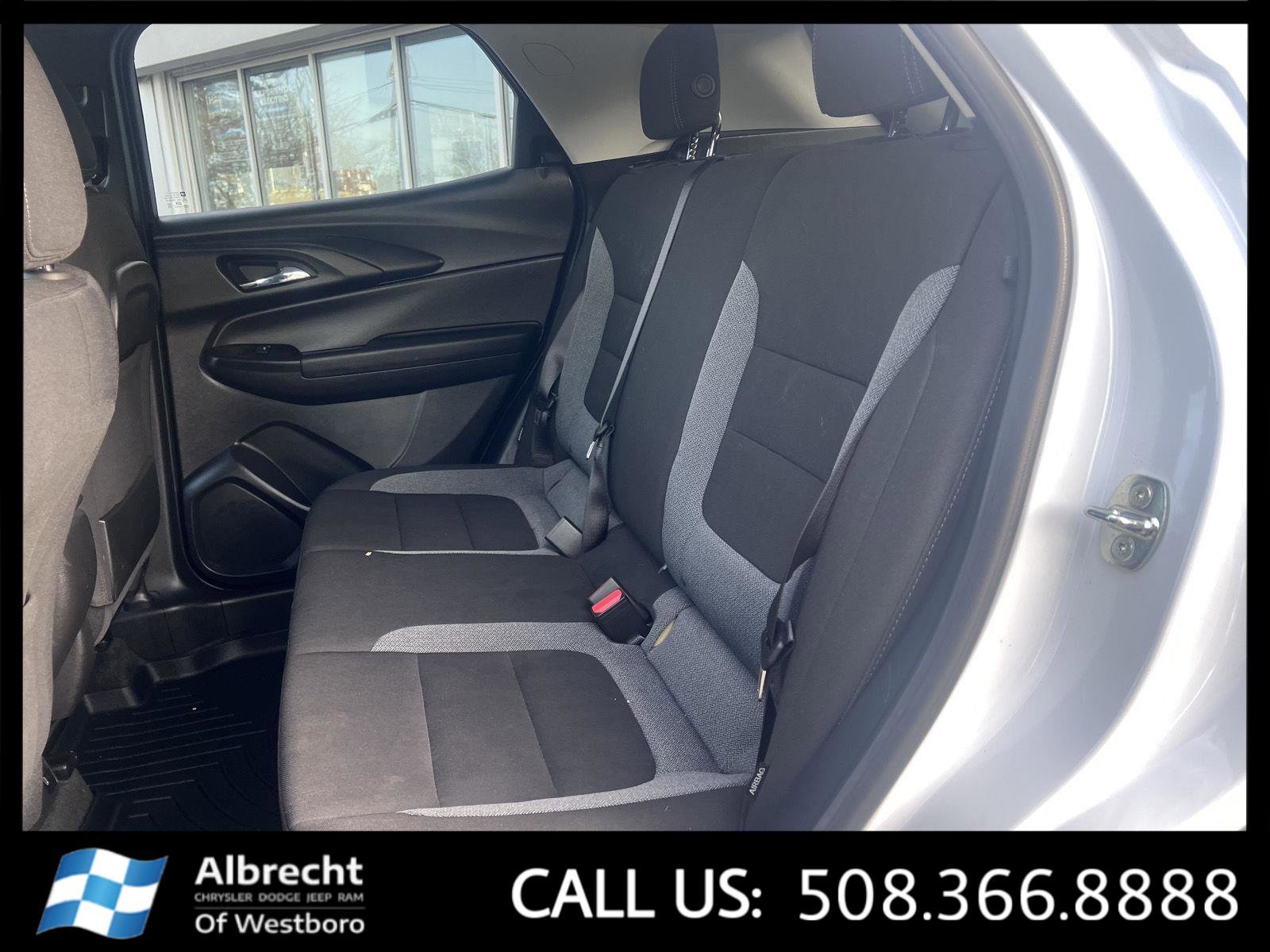 Used 2023 Chevrolet TrailBlazer LT w/ Convenience Package image 13