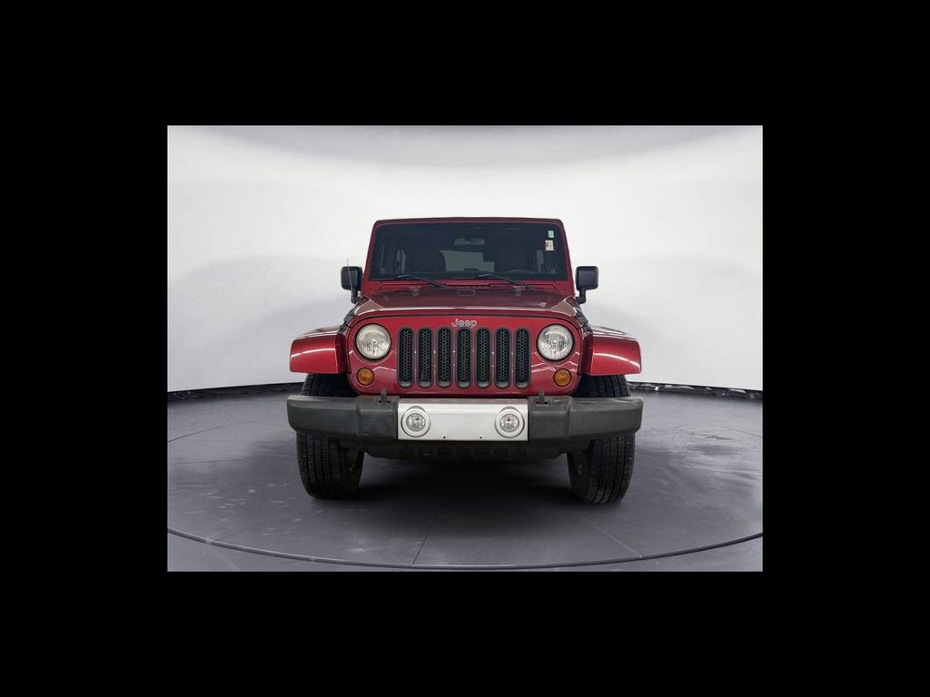Used 2012 Jeep Wrangler Unlimited Sahara w/ Dual Top Group image 9