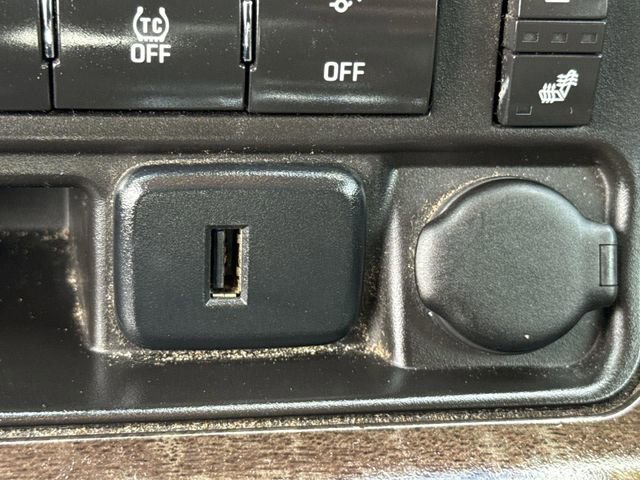 Used 2015 GMC Acadia SLT image 34