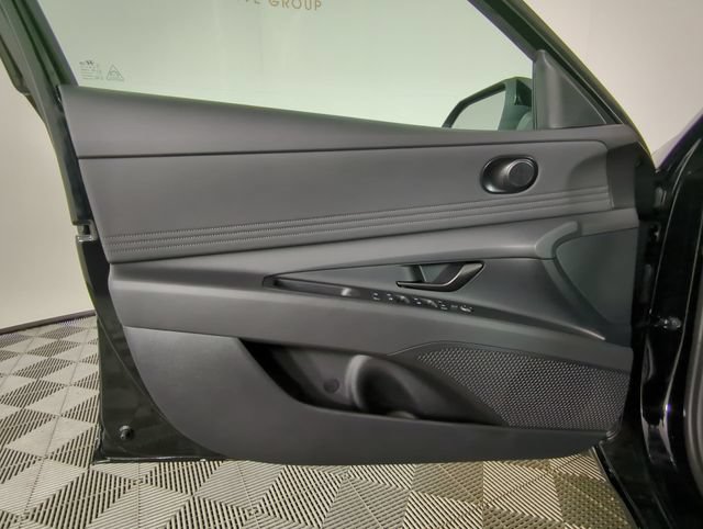 New 2026 Hyundai Elantra Sport FWD image 29