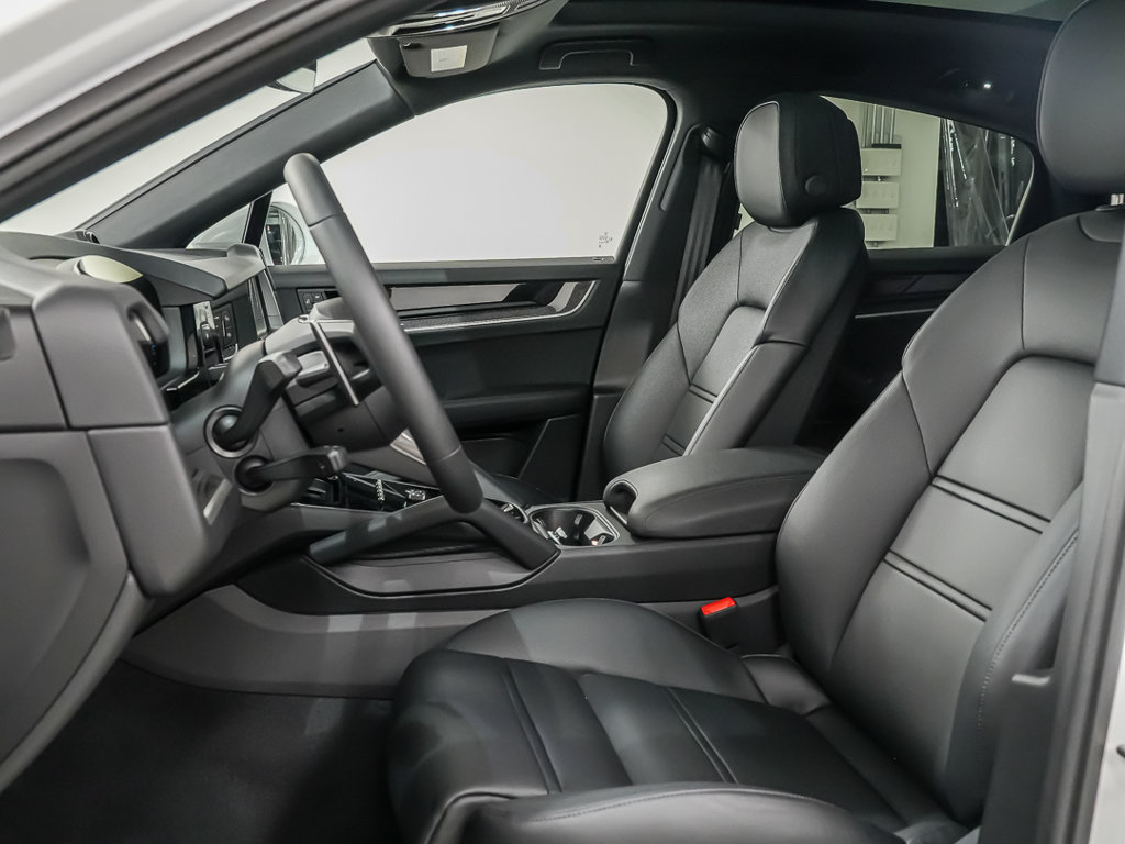 New 2026 Porsche Cayenne S AWD/4WD image 5