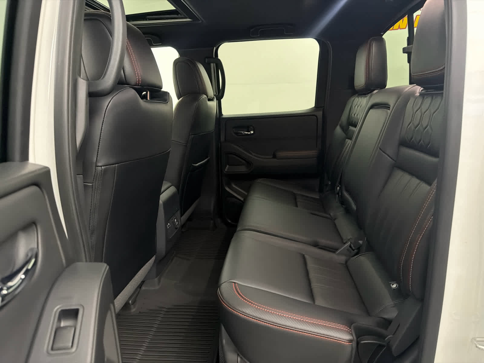 Certified 2023 Nissan Frontier PRO-4X w/ Pro-4X Premium Package AWD/4WD image 16
