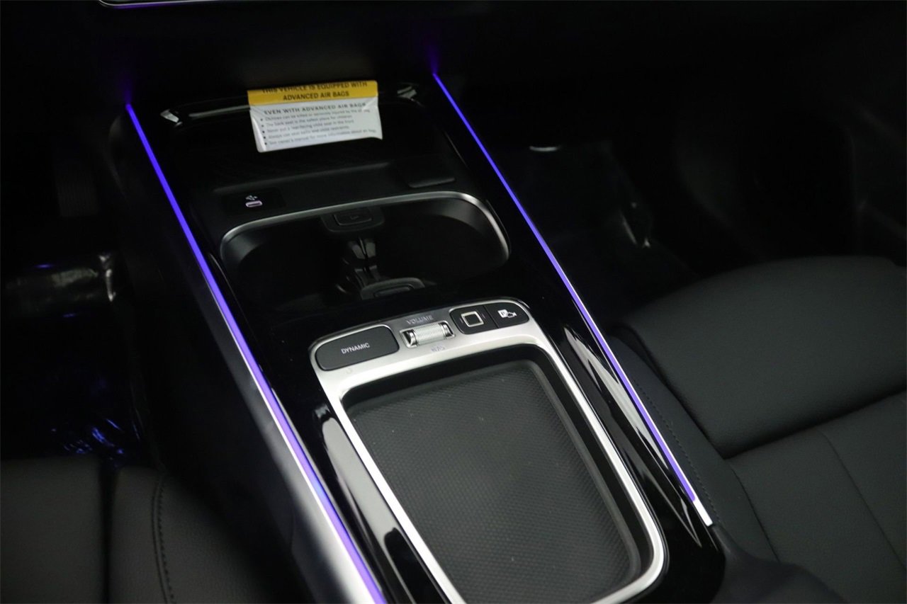 New 2026 Mercedes-Benz GLB 250 image 7