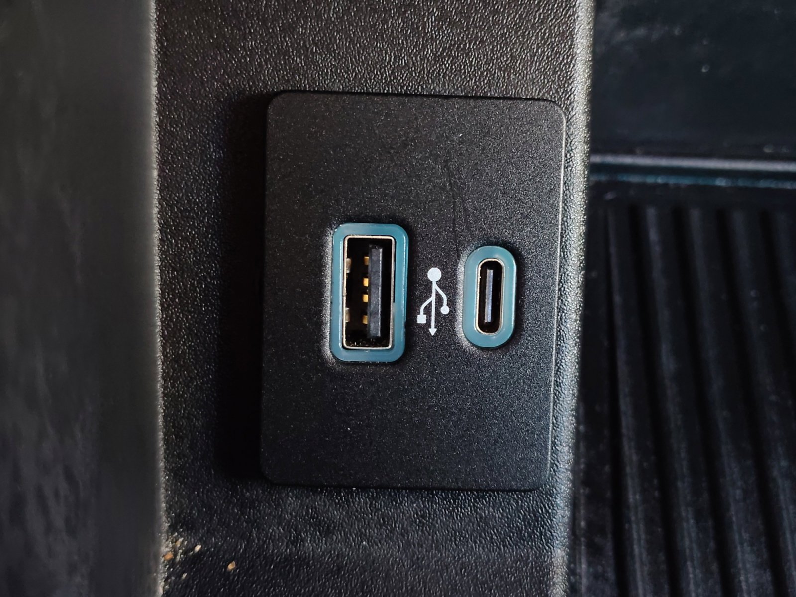 Used 2021 Ford F250 Lariat AWD/4WD image 22