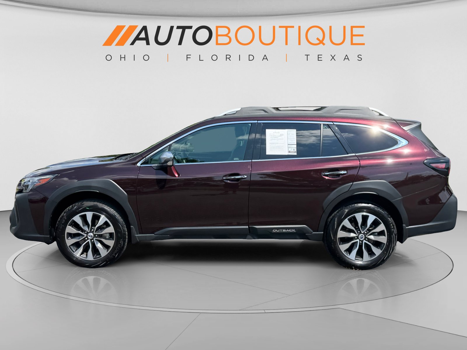 Used 2025 Subaru Outback Touring w/ Popular Package #2 AWD/4WD image 2
