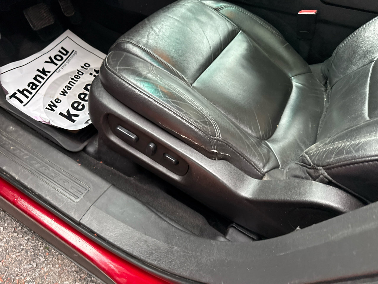 Used 2015 Ford Explorer XLT w/ Equipment Group 202B image 15