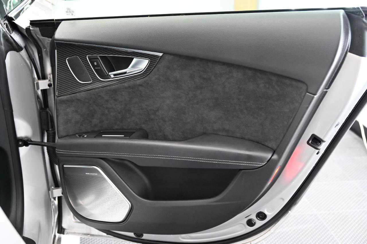 Used 2016 Audi RS 7 Prestige image 41