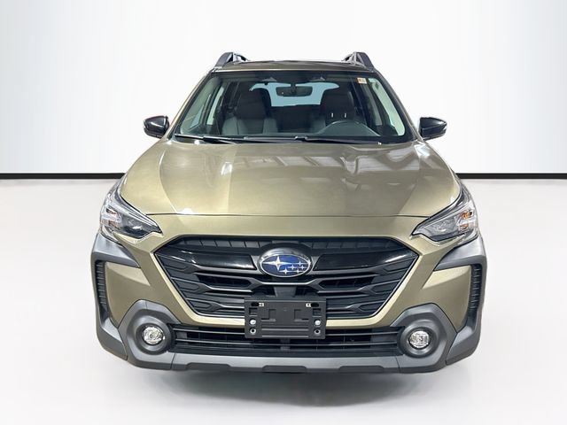 Used 2024 Subaru Outback Onyx Edition AWD/4WD image 2