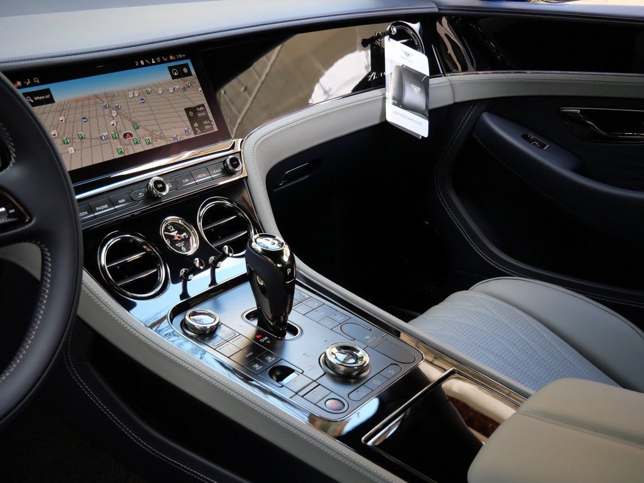 Used 2026 Bentley Continental GT Azure AWD/4WD image 8