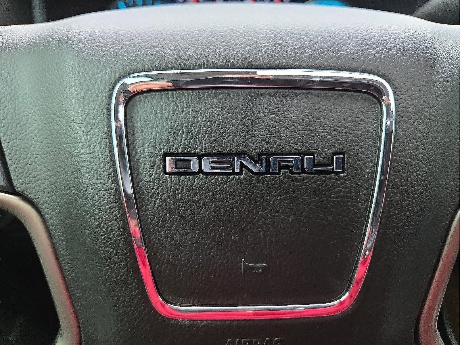 Used 2018 GMC Sierra 2500 Denali w/ Duramax Plus Package image 24
