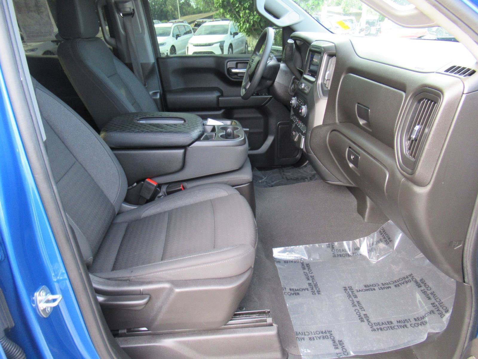 Used 2024 Chevrolet Silverado 1500 Custom w/ Rally Edition RWD image 12