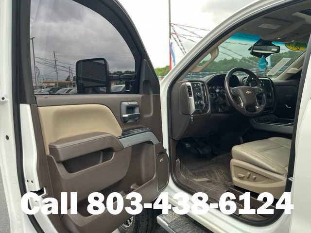 Used 2019 Chevrolet Silverado 2500 LTZ w/ Duramax Plus Package AWD/4WD image 4