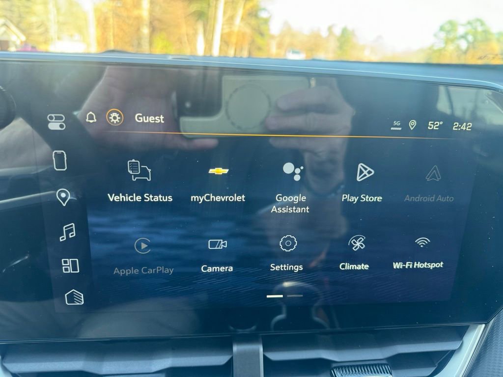 New 2026 Chevrolet Equinox LT w/ Convenience Package II image 23