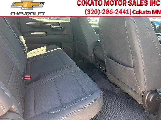 Used 2023 Chevrolet Silverado 1500 LT w/ Z71 Off-Road Package AWD/4WD image 12