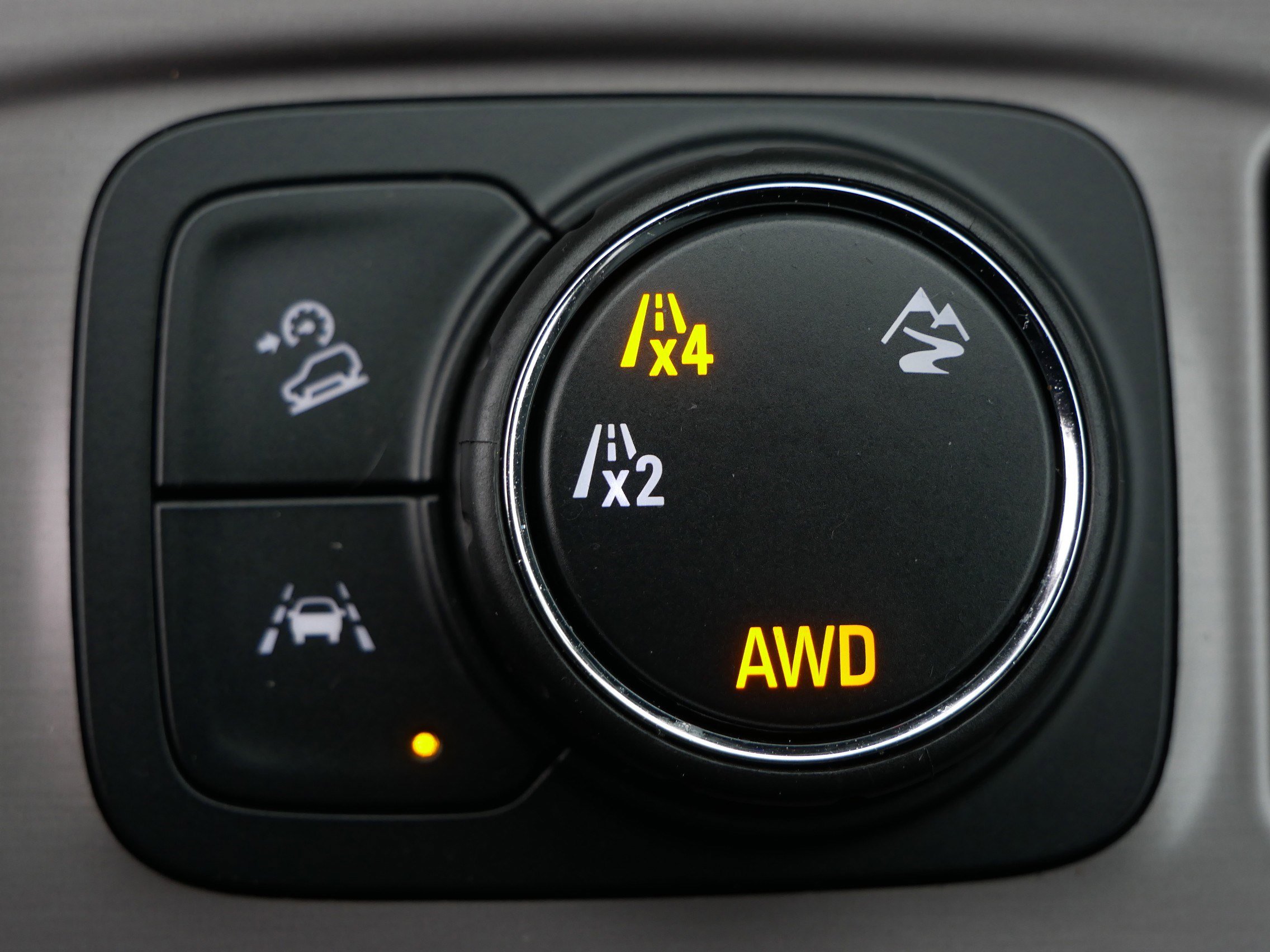 Used 2023 GMC Terrain AT4 w/ LPO, Floor Liner Package image 30