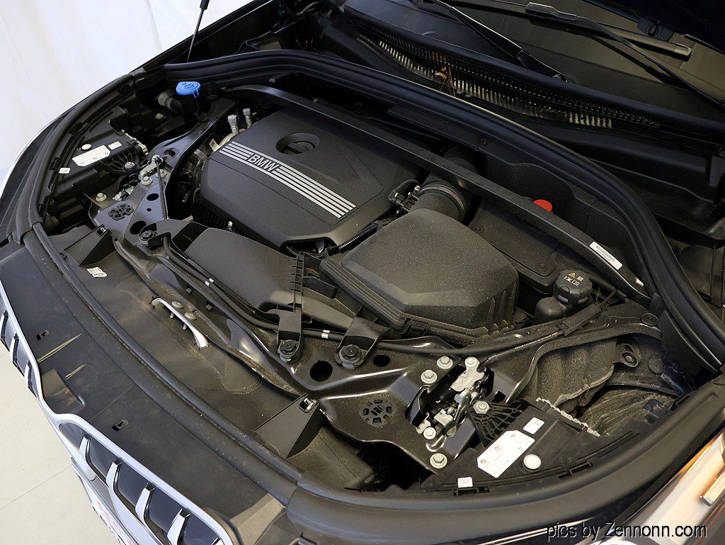 Used 2025 BMW X1 xDrive28i w/ Convenience Package image 36