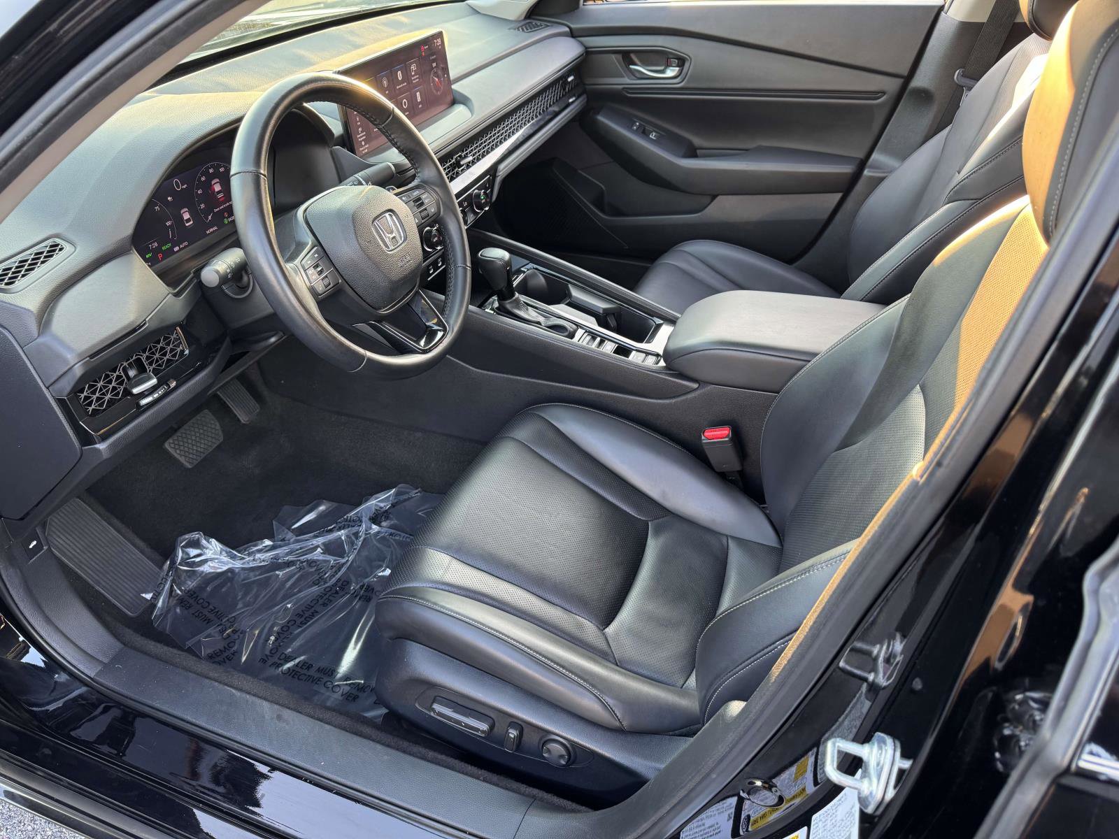 Used 2024 Honda Accord EX-L image 18