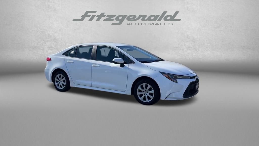 Used 2022 Toyota Corolla LE image 43