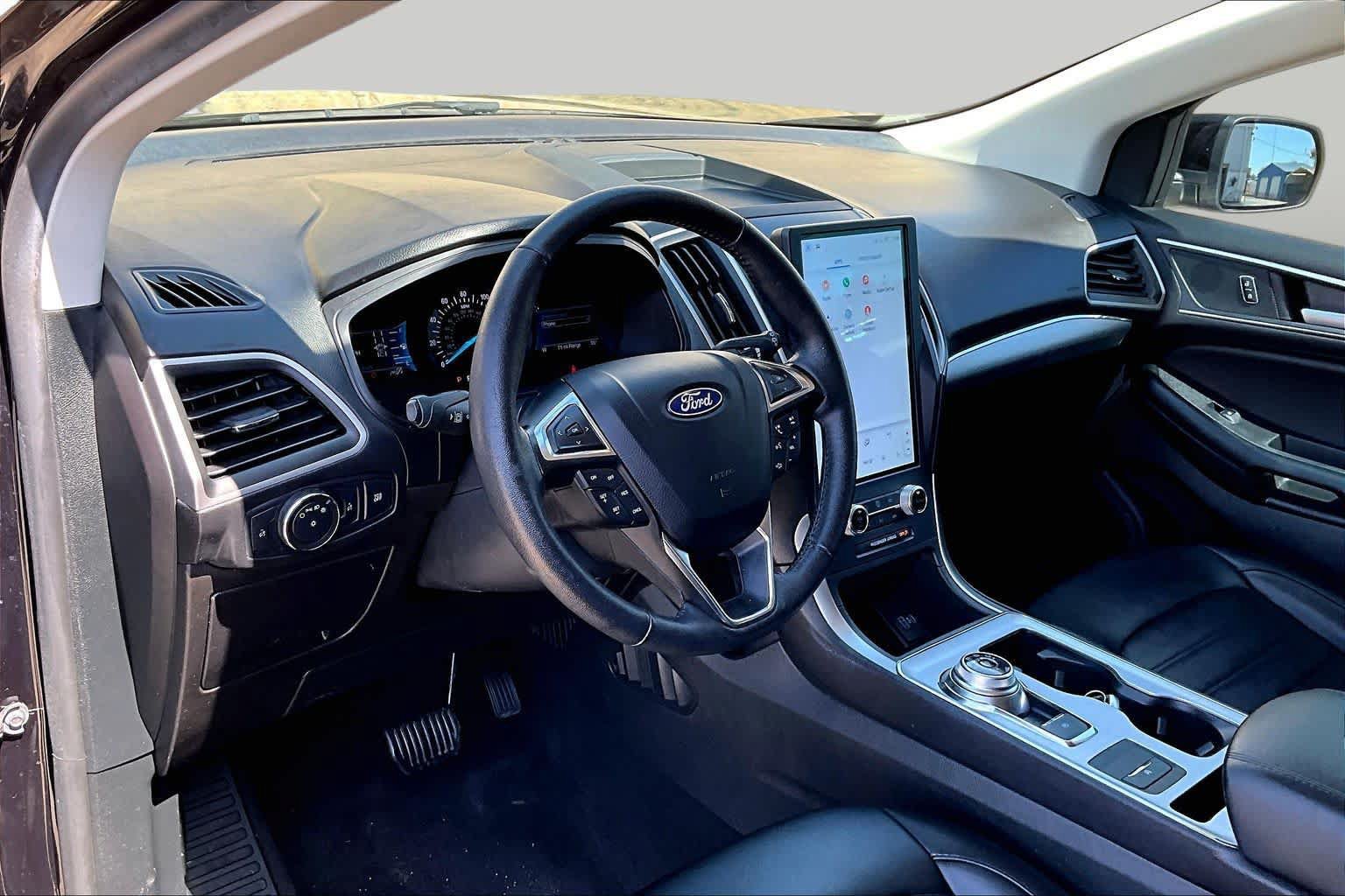 Used 2022 Ford Edge SEL AWD/4WD image 18