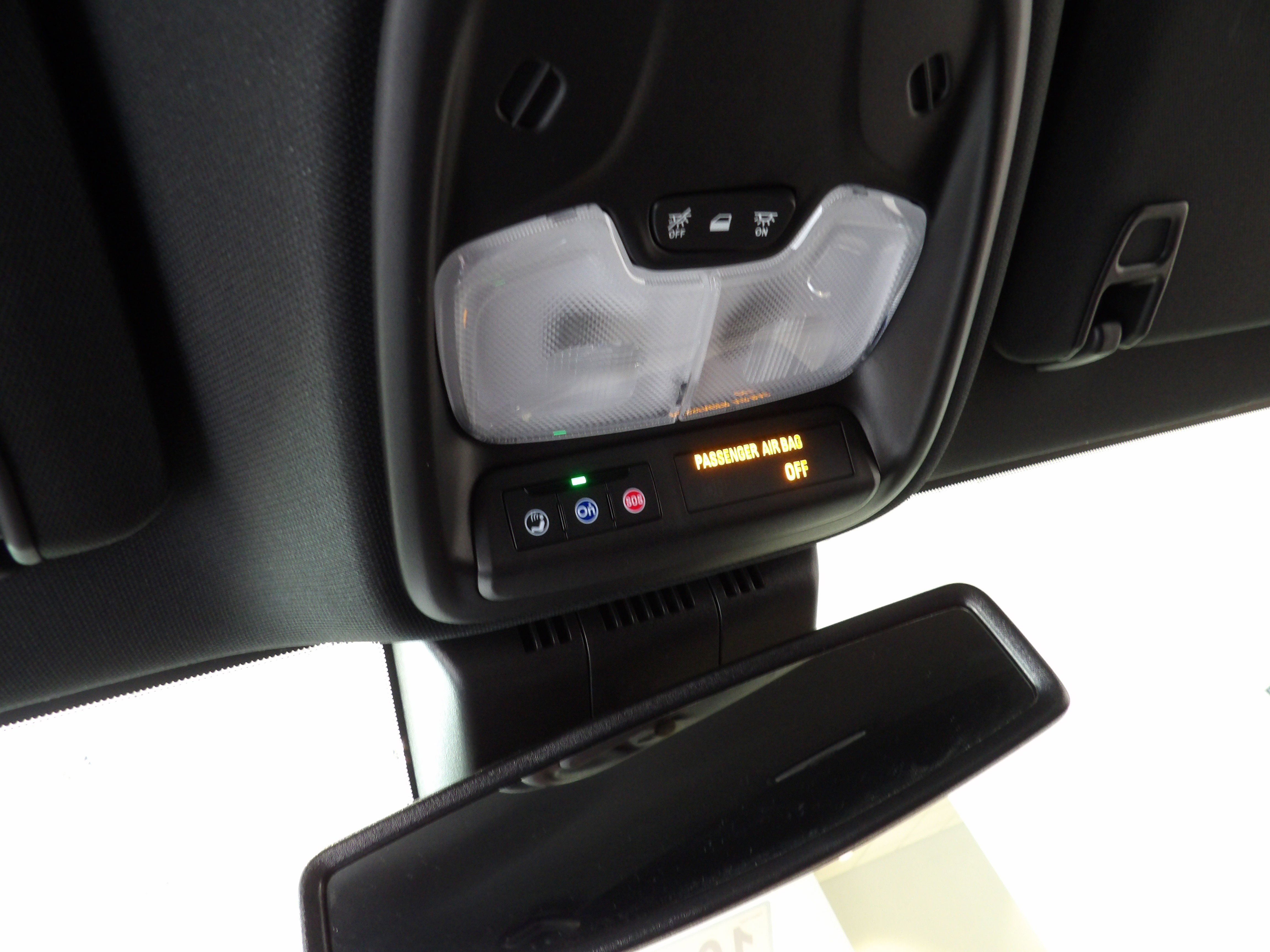 Used 2024 Chevrolet Colorado Z71 w/ Z71 Convenience Package 2 image 14