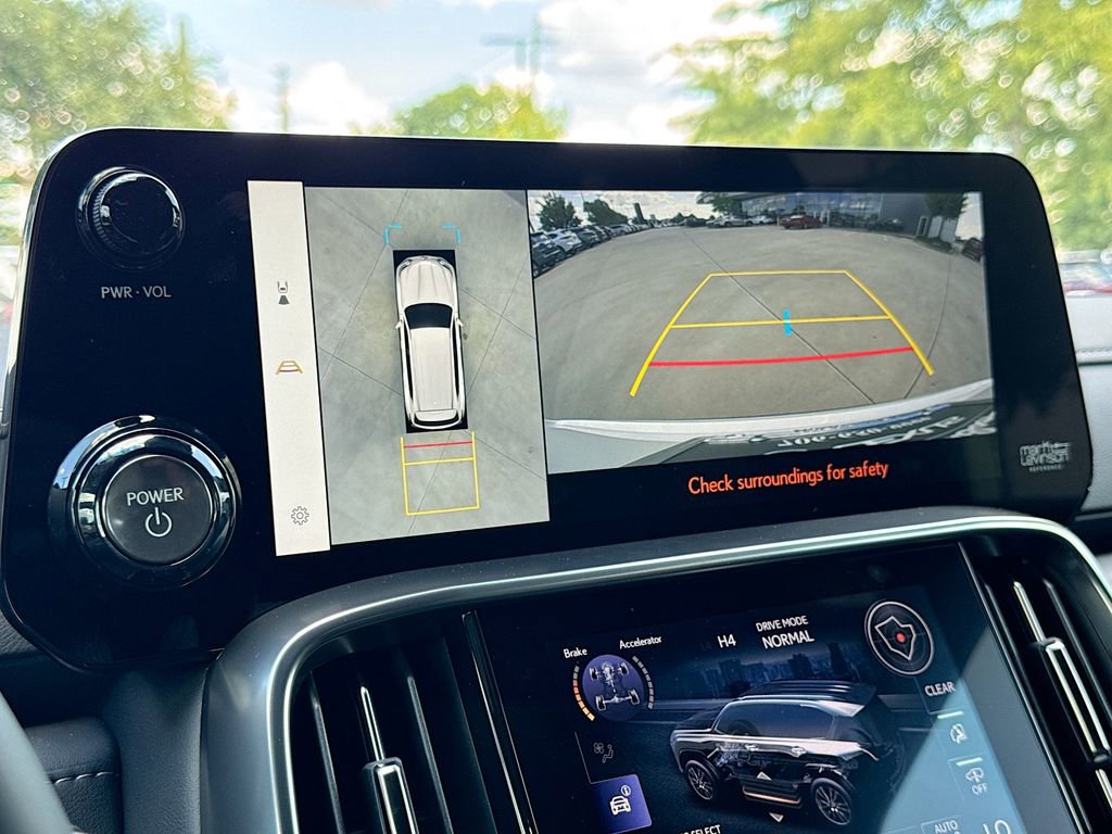 New 2025 Lexus LX 700h Overtrail image 32