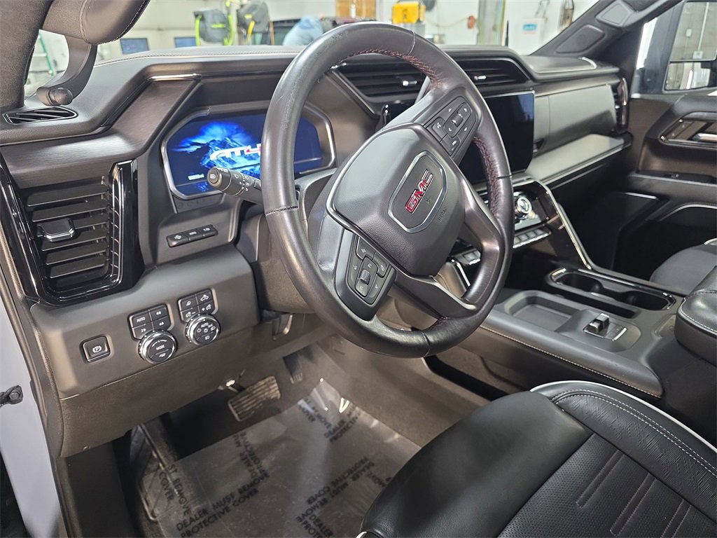 Used 2024 GMC Sierra 2500 AT4X image 16